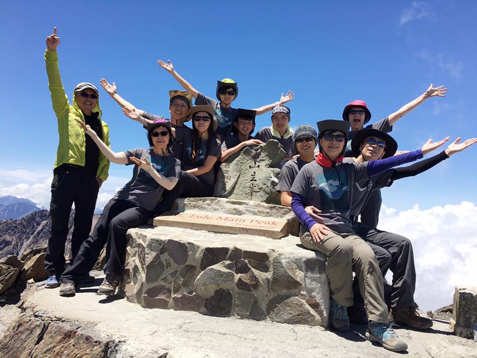 20264604_10214444799260239_6365787175029806554_n