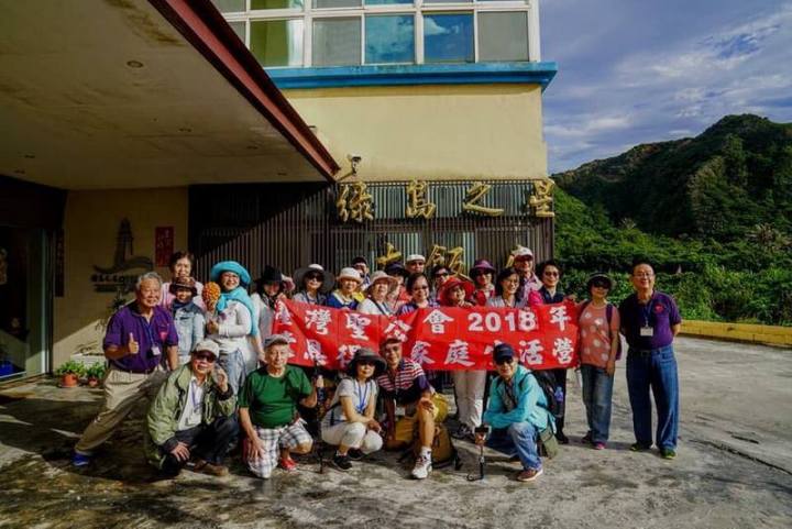 32247359_1753718858046785_7479968232141488128_n